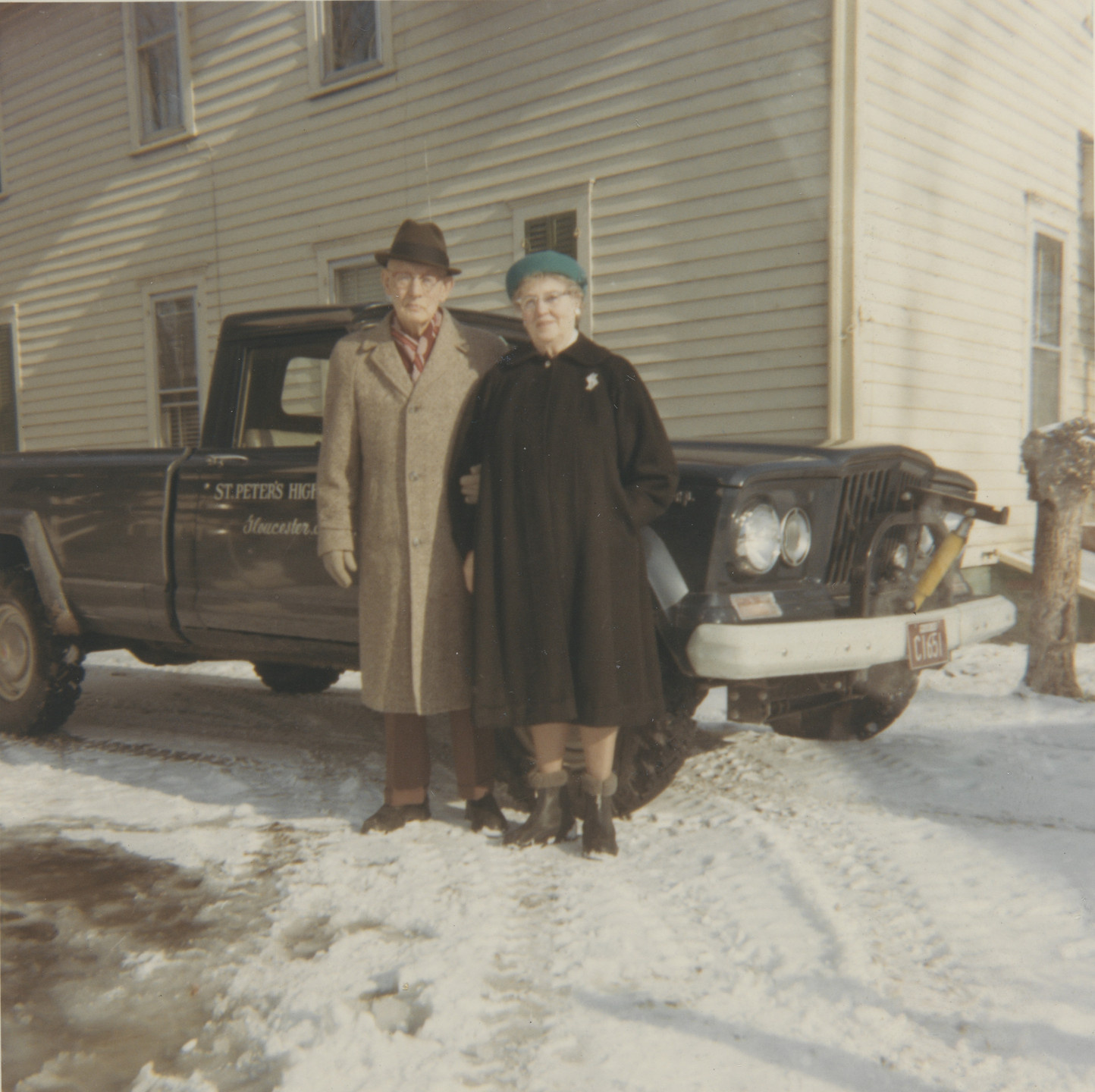 Unidentified photographer. Untitled. December, 1965