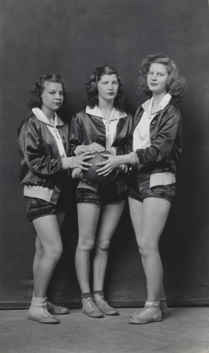 Mike Disfarmer. Untitled. c. 1940