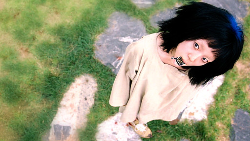 Park Chan-wook. Ssa-i-bo-geu-ji-man-gwen-chan-a (I’m a Cyborg, But That’s OK)