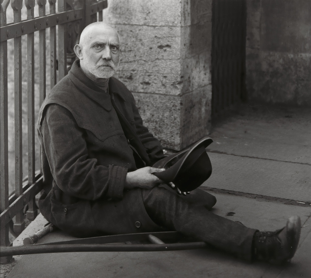 Beggar, August Sander, 1926