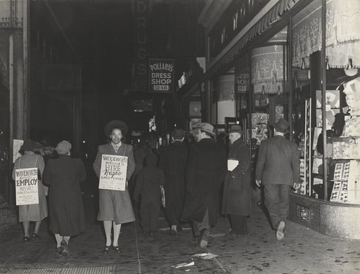 Joseph Schwartz. Does Discriminate, First Black Women to Picket Chain for Jobs, Brooklyn, New York. c. 1940
