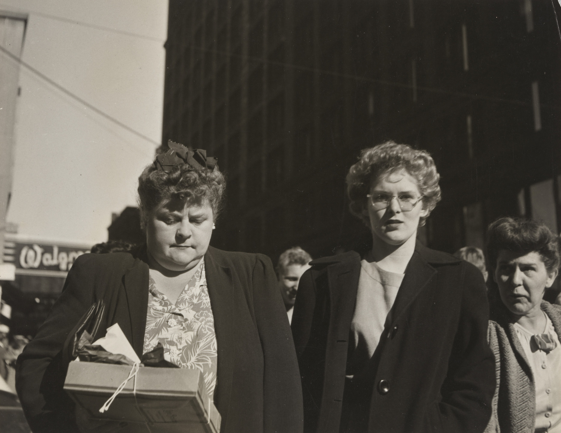 Walker Evans. Shoppers. February 1947