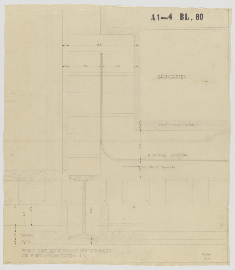 Weissenhof Apartment House, "The Dwelling" Exhibition, Stuttgart, Germany, Section. Retaining wall