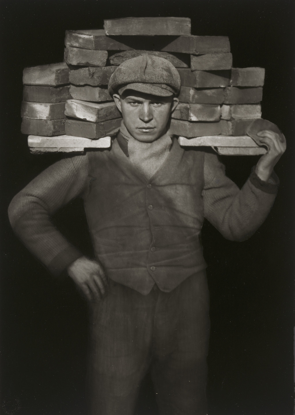 August Sander. Bricklayer. 1928