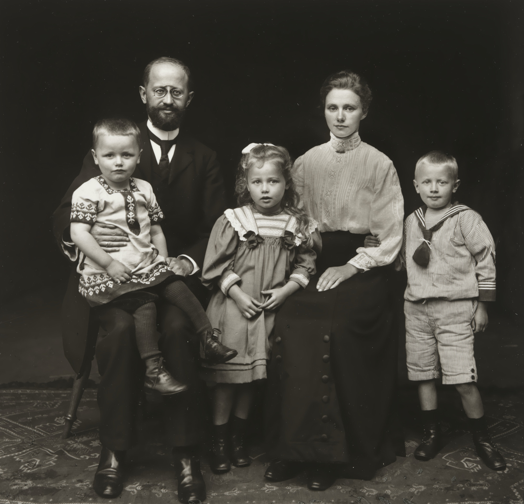 August Sander. Village Pastor and Family