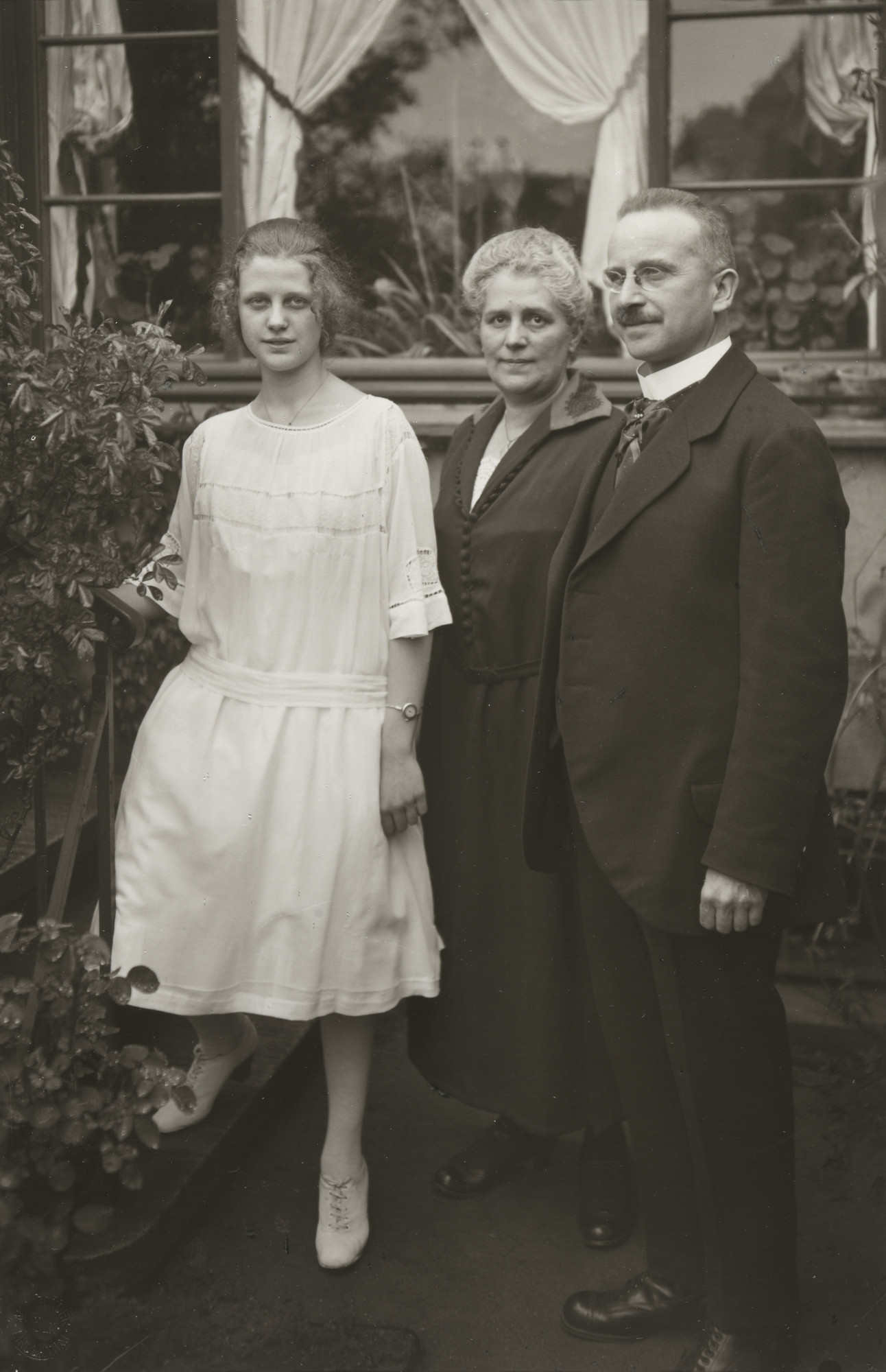 August Sander. Middle-class Family