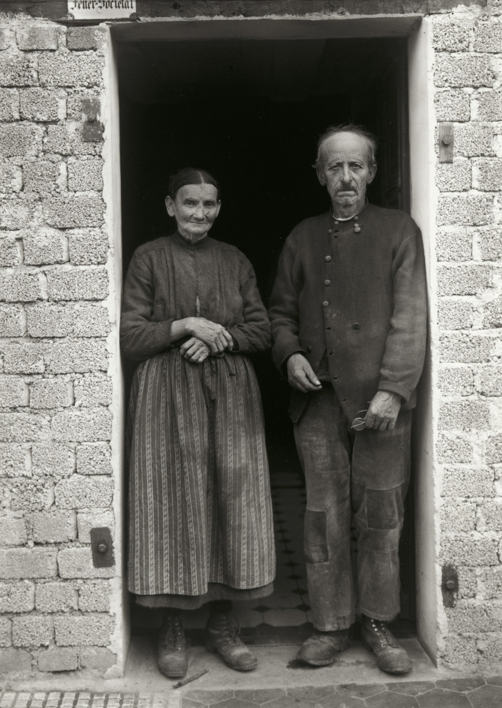 Farming Couple, August Sander, c. 1932