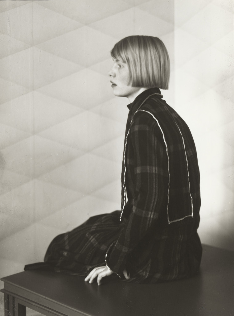 Architect’s Wife [Dora Lüttgen]