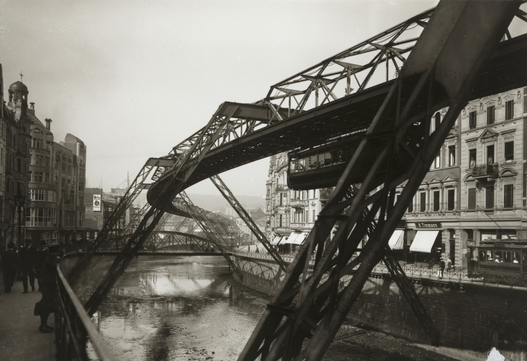 August Sander. Suspension Railway, Elberfeld. 1913