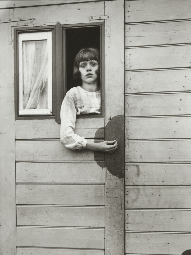 Girl in Fairground Caravan, August Sander, 1926-32