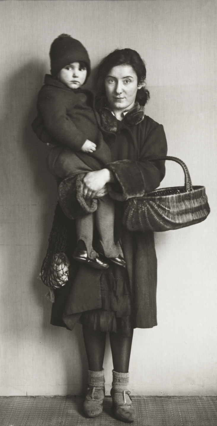 August Sander. Working-class Woman and Child. 1931
