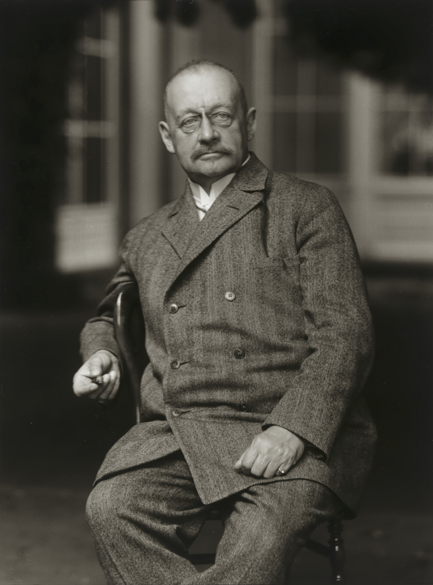 August Sander. Banker [Johann Heinrich von Stein]