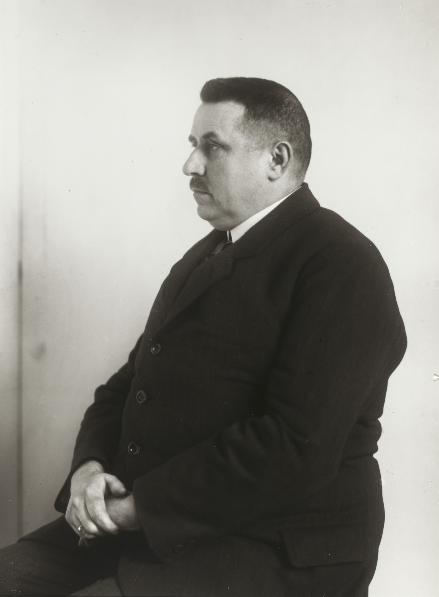 August Sander. Retailer