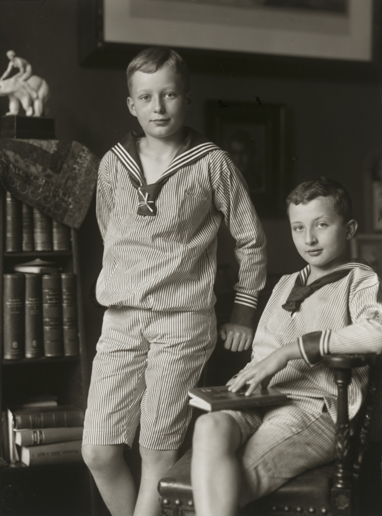 August Sander. Middle-class Children
