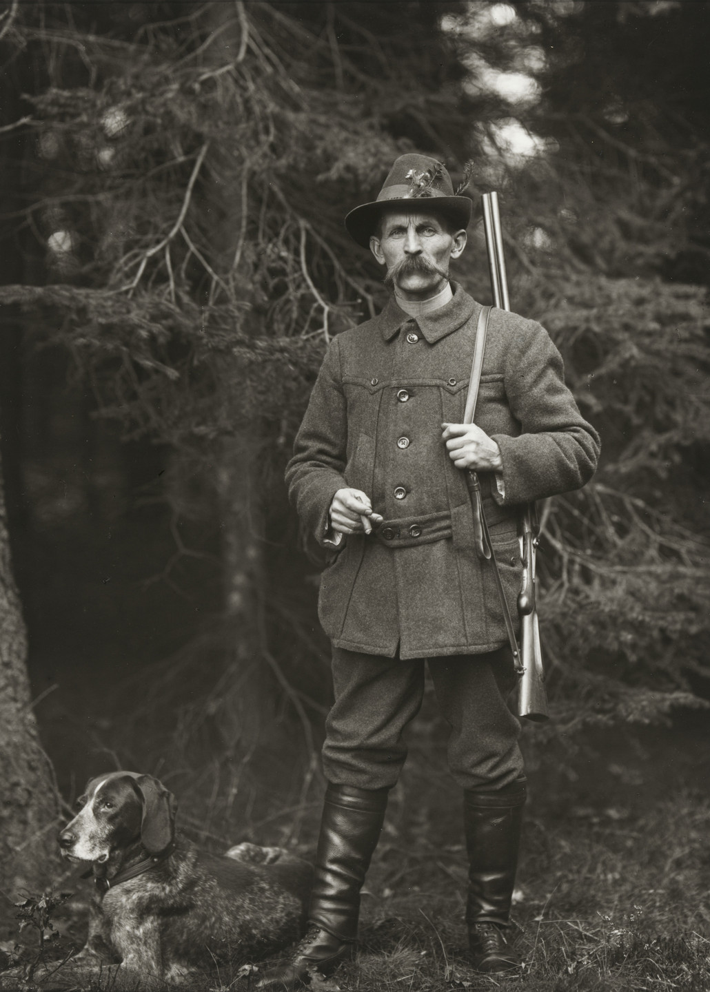 August Sander. Gamekeeper. 1911-14