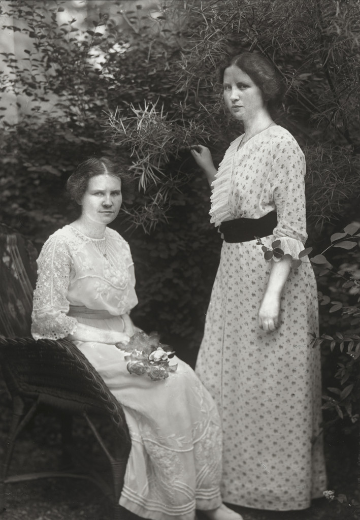 Small-Town Women
