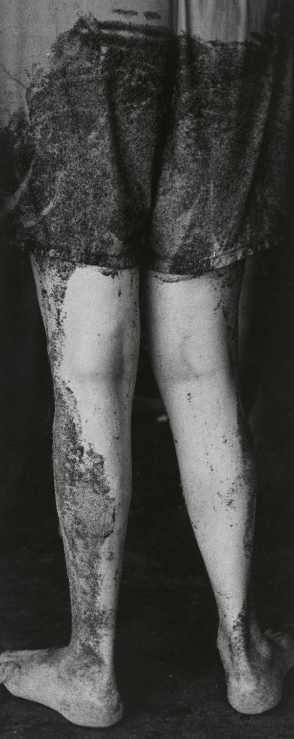Yasuhiro Ishimoto. Untitled from the series Chicago. 1950