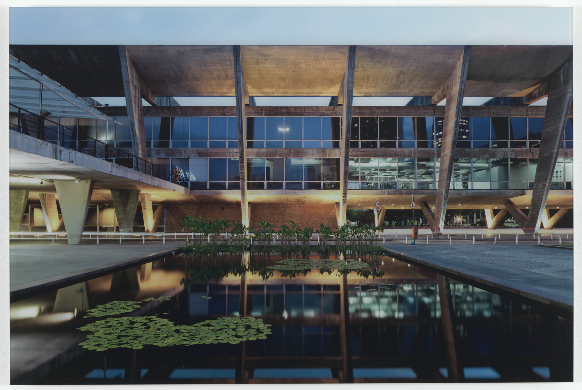Leonardo Finotti, Affonso Eduardo Reidy, Roberto Burle Marx. Museu de Arte Moderna, Rio de Janeiro, Brazil. 2012
