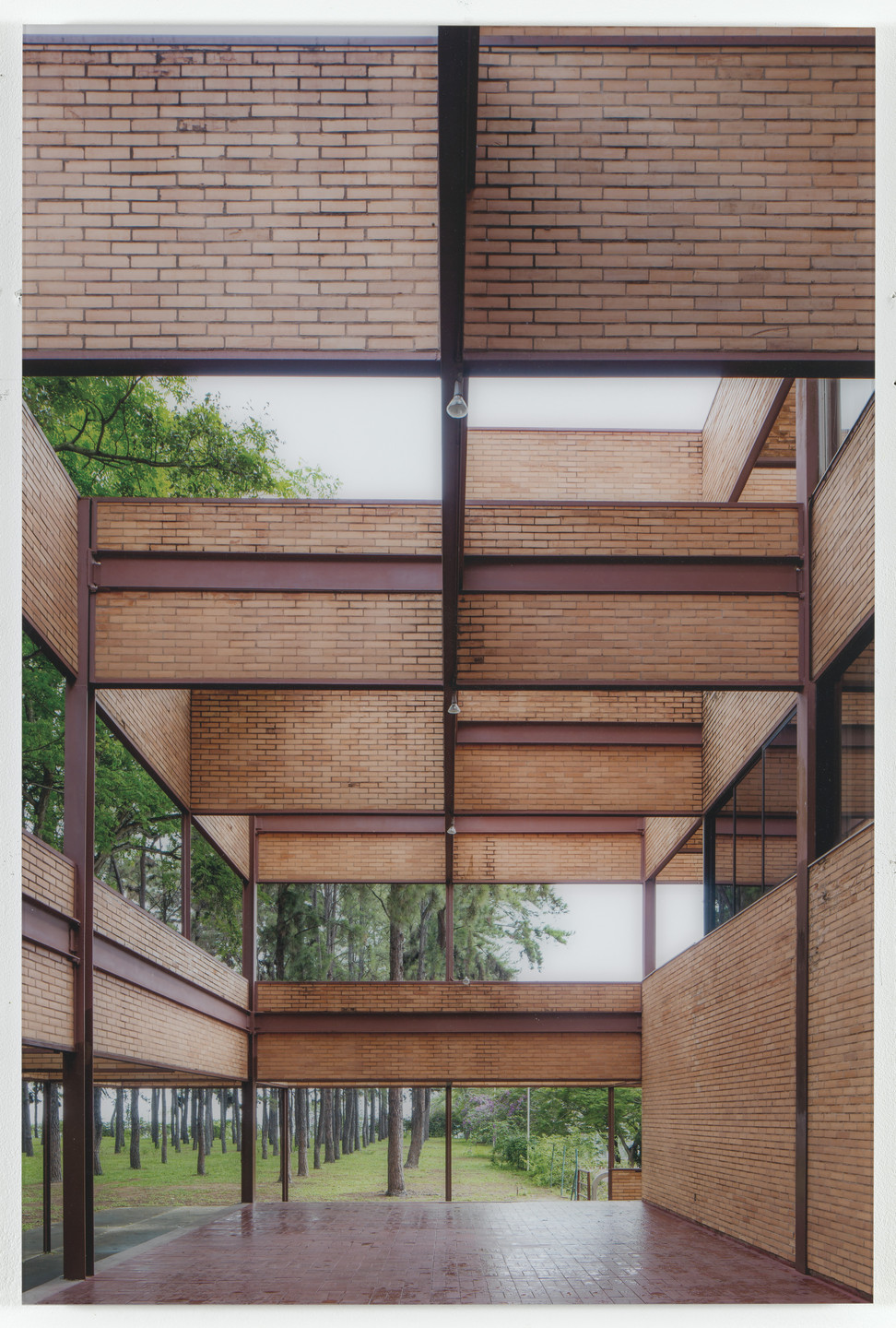 Leonardo Finotti, Jesús Tenreiro-Degwitz. Headquarters for the Corporación Venezolana de Guayana (CVG-EDELCA), Ciudad Guayana, Venezuela. 2014