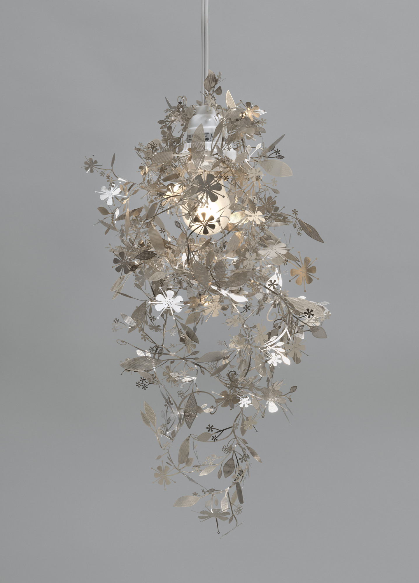 Tord Boontje. Garland Light