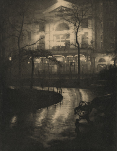 Alvin Langdon Coburn. Leicester Square (The Old Empire Theater), London. 1908