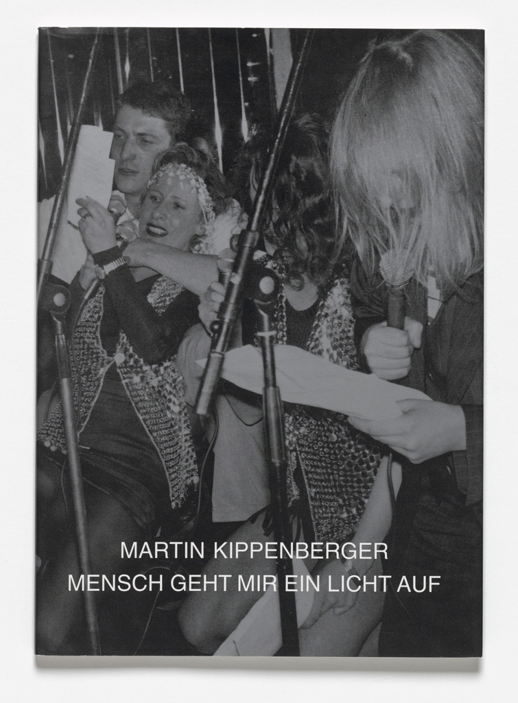Mensch Geht Mir Ein Licht Auf. Gut Ausgeleuchtete VorWeihnachtliche Ausstellung An Leopoldstrasse ,