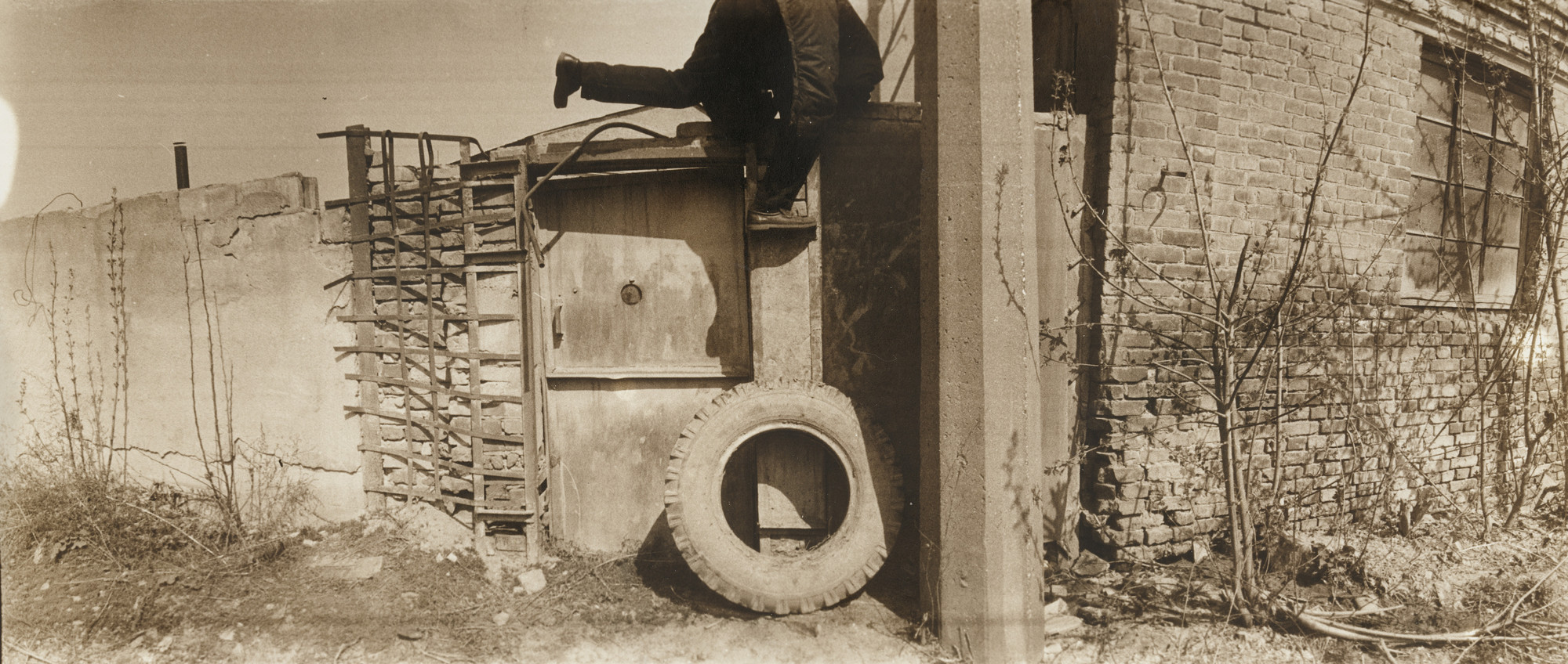 Boris Mikhailov. Untitled. May - June 1991