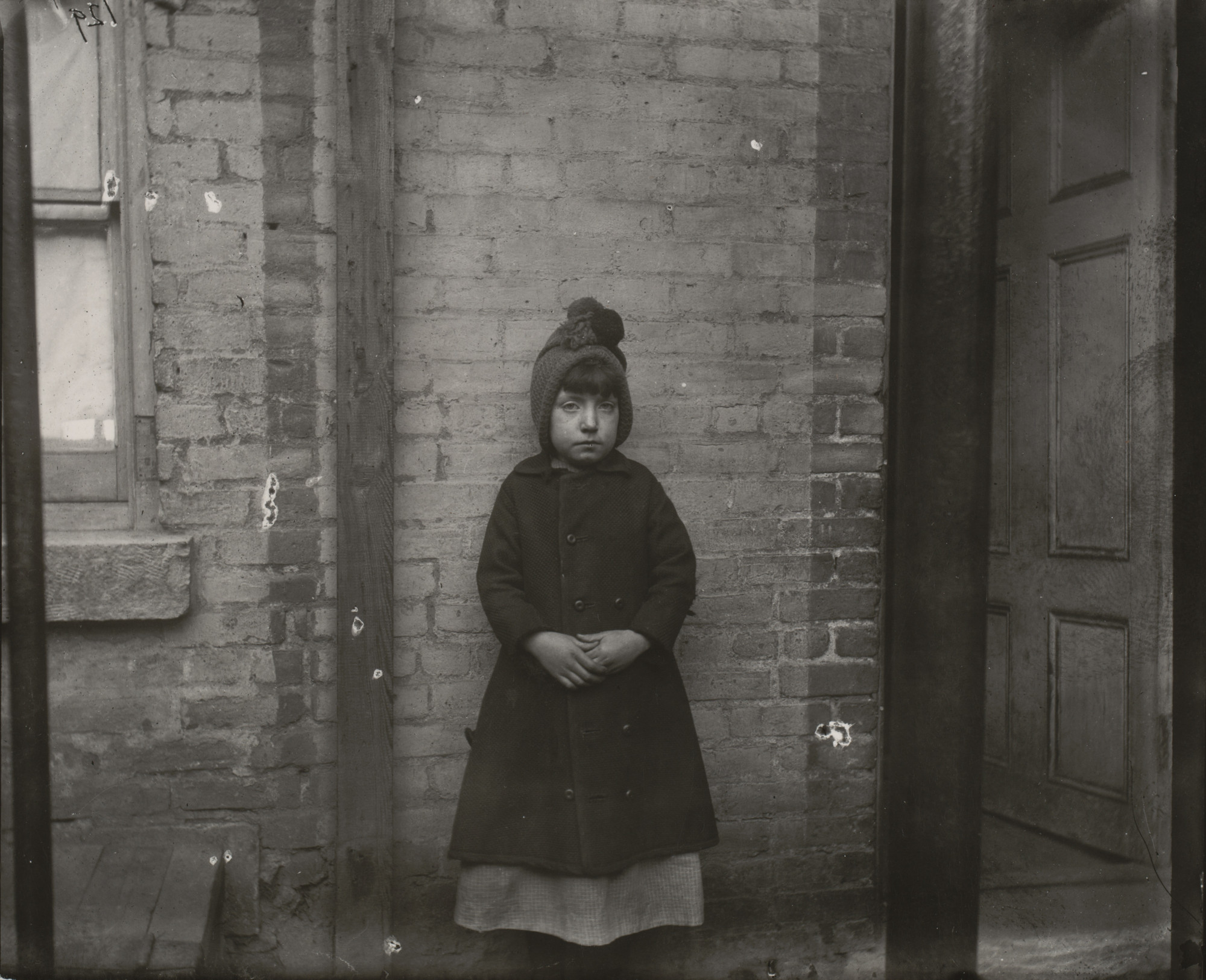 Jacob August Riis. "I Scrubs" - Katie, Who Keeps House on West Forty-Ninth Street