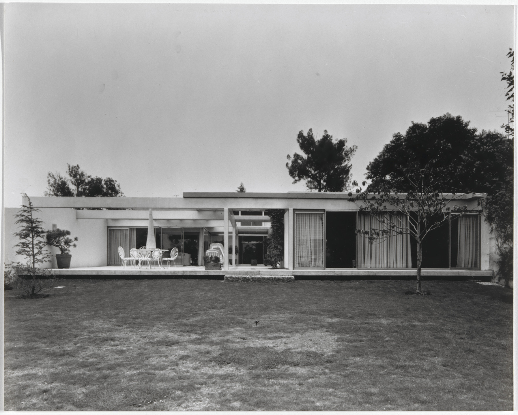 Teodoro González de León, Miguel Ángel Salgado. Casa José Luis Cuevas, San Ángel, Mexico City, Mexico. 1968