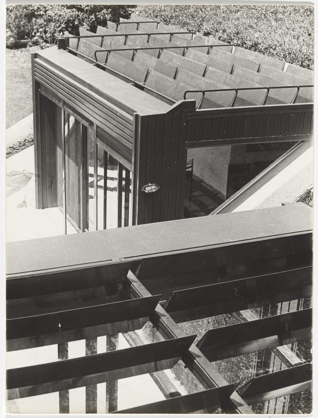 Flora Manteola, Javier Sánchez Gómez, Josefa Santos, Justo Solsona, Rafael Viñoly, Carlos Sallaberry, Felipe Tarsitano. Casa Oks, La Lucila, Provincia de Buenos Aires, Argentina. 1979