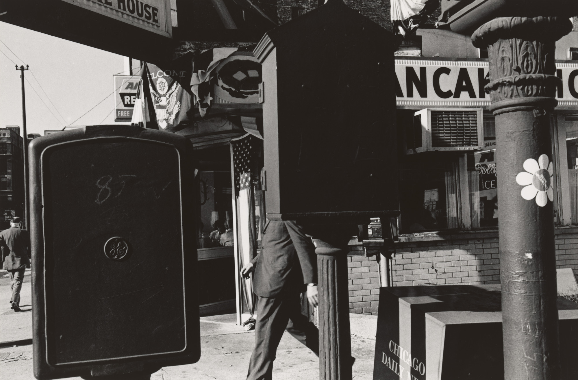 Lee Friedlander. Chicago, Illinois. 1968 | MoMA
