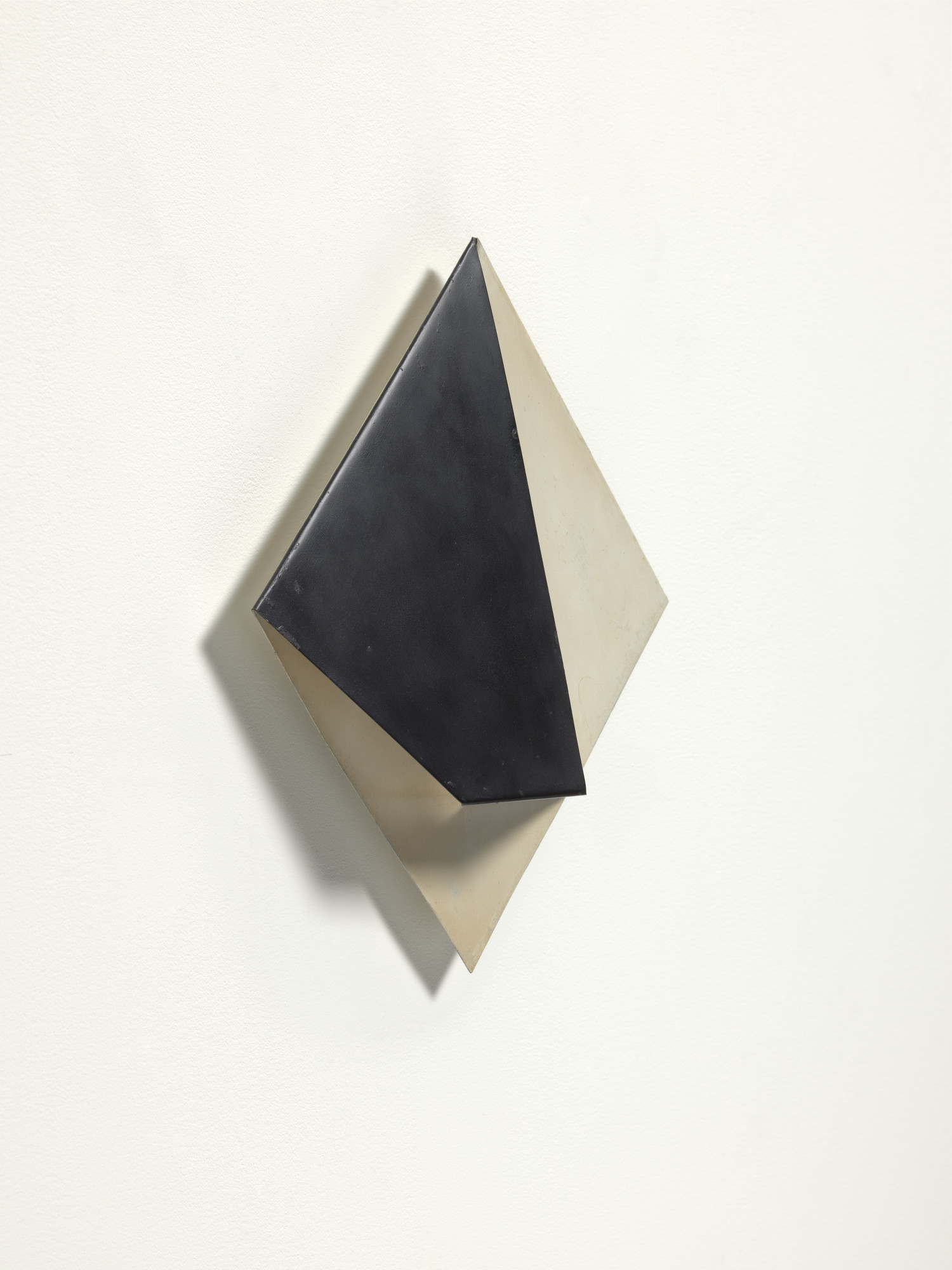 Lygia Clark. Cocoon no. 2. 1959
