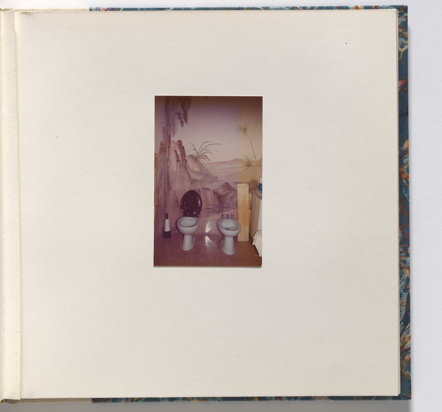 ルイジ・ギッリLuigi Ghirri Cardboard Landscapes Luigi Ghirri / Cardboard Landscapes | POST