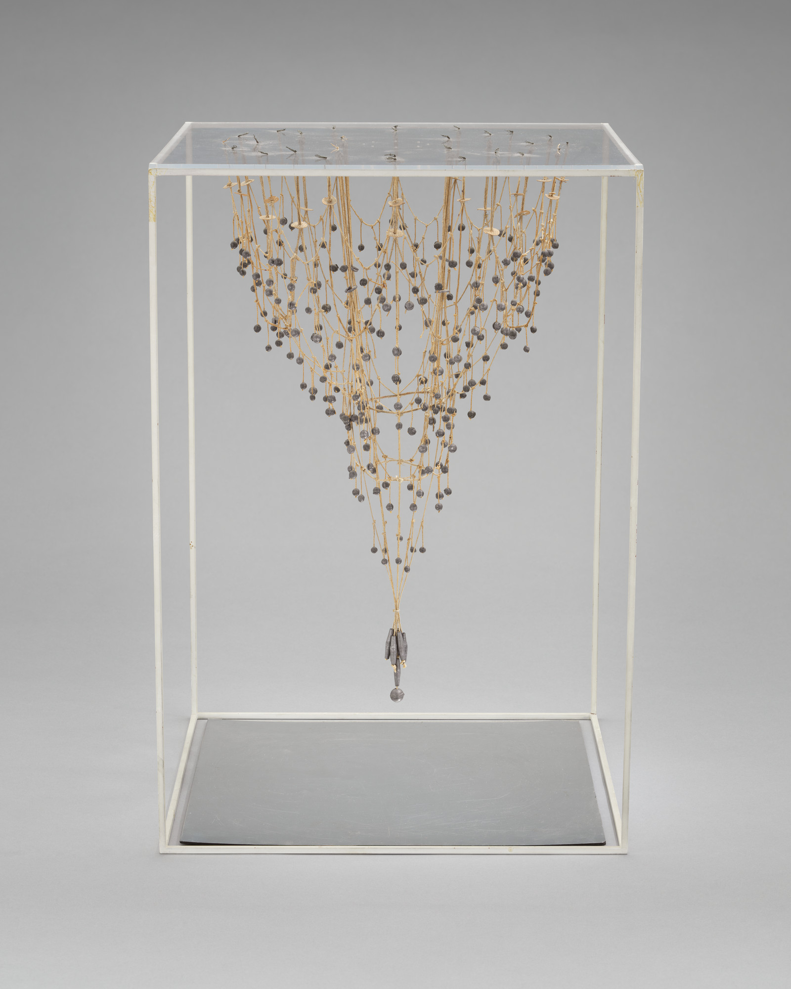 Aurèlia Muñoz, Antoni Gaudí. Study of a catenary arch for the