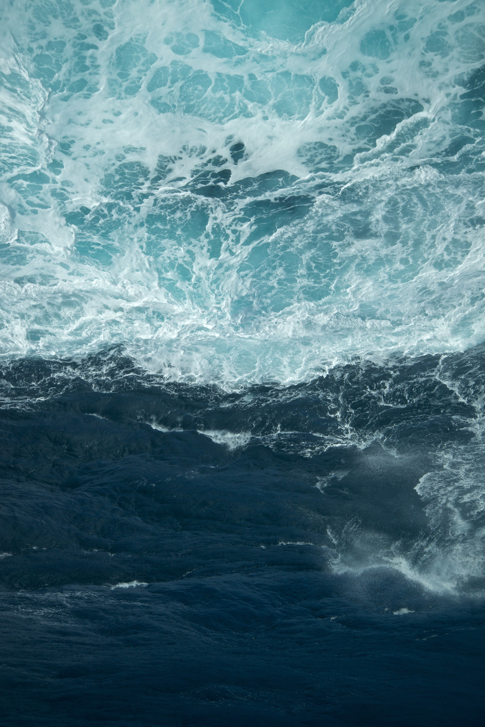 Enrique Ramírez. Ocean 33 ° 02&#39;47 &#34;S / 51 ° 04&#39;00” N. 2013