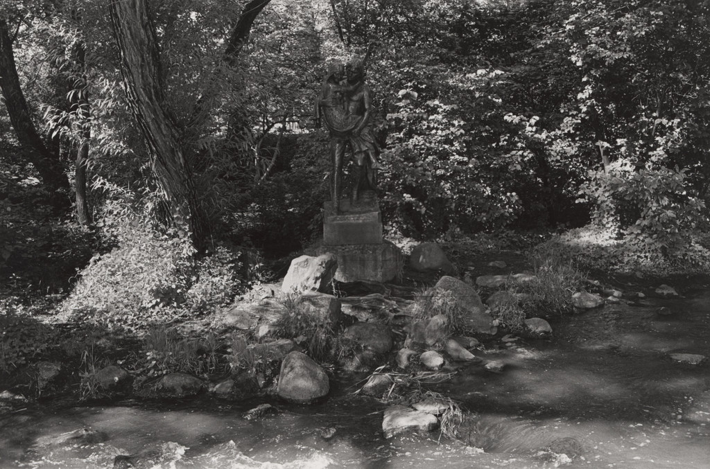 Hiawatha and Minnehaha. Minnehaha State Park, Minneapolis, Minnesota
