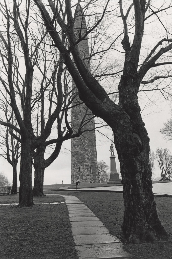 Bennington Battle Monument and Seth Warner Statue. Bennington, Vermont