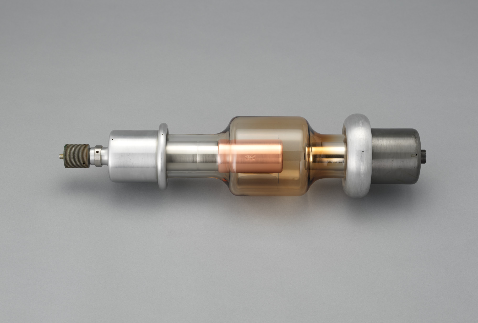 George Agule, Charles V. Weden. Electronic Tubes. 1954