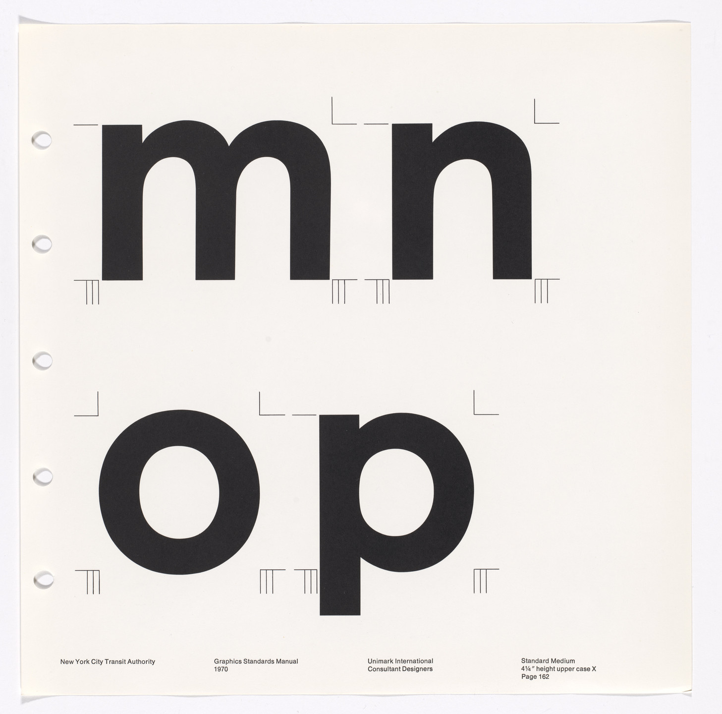Massimo Vignelli, Bob Noorda, Unimark International Corporation, New York. New York City Transit Authority Graphics Standards Manual. 1966-70