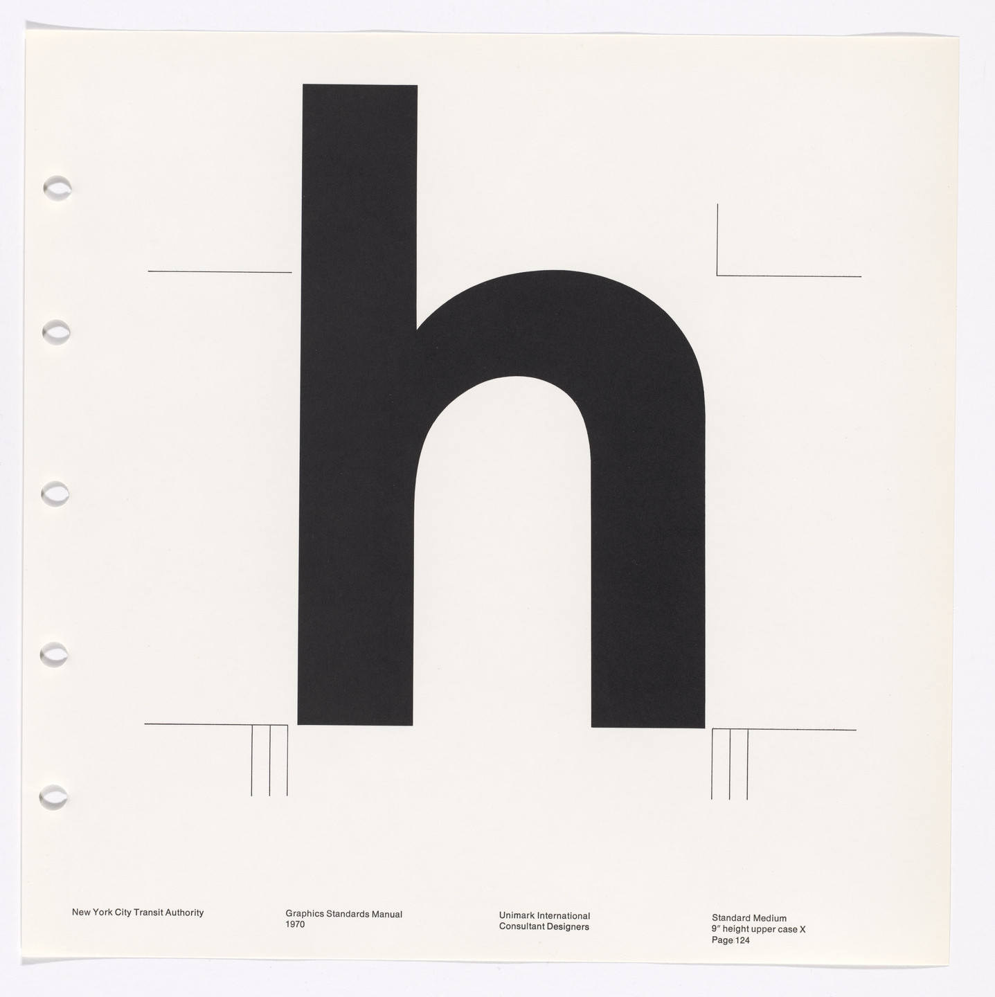 Massimo Vignelli, Bob Noorda, Unimark International Corporation, New York. New York City Transit Authority Graphics Standards Manual. 1966-70
