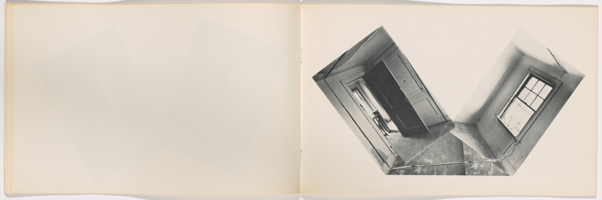 Gordon Matta-Clark. Splitting. 1974