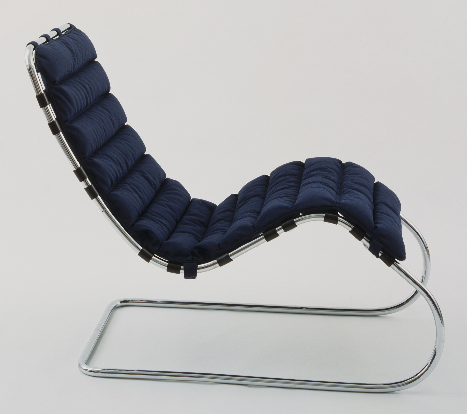 Lilly Reich, Ludwig Mies van der Rohe. MR Chaise Longue (model 104). 1931