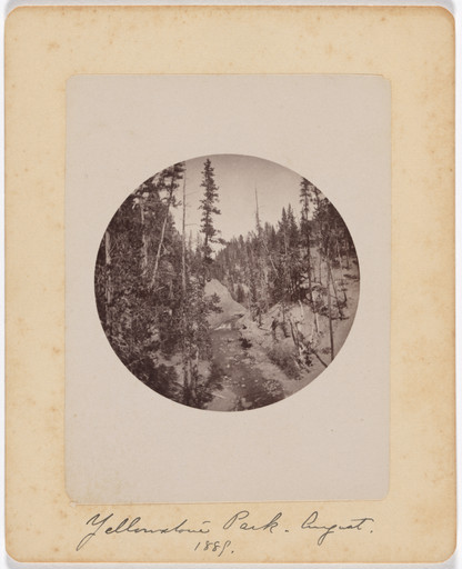 Unidentified photographer. Untitled. 1889