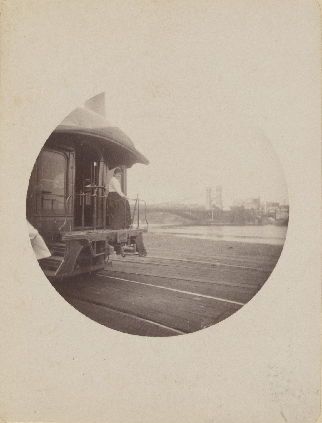 Unidentified photographer. Untitled. 1889