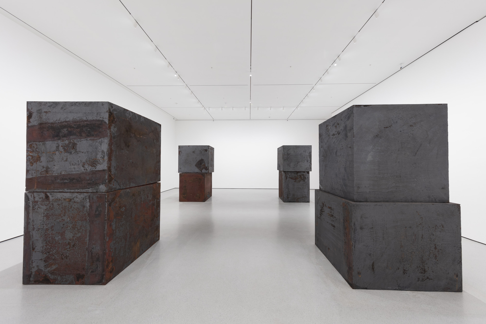 Richard Serra. Equal. 2015