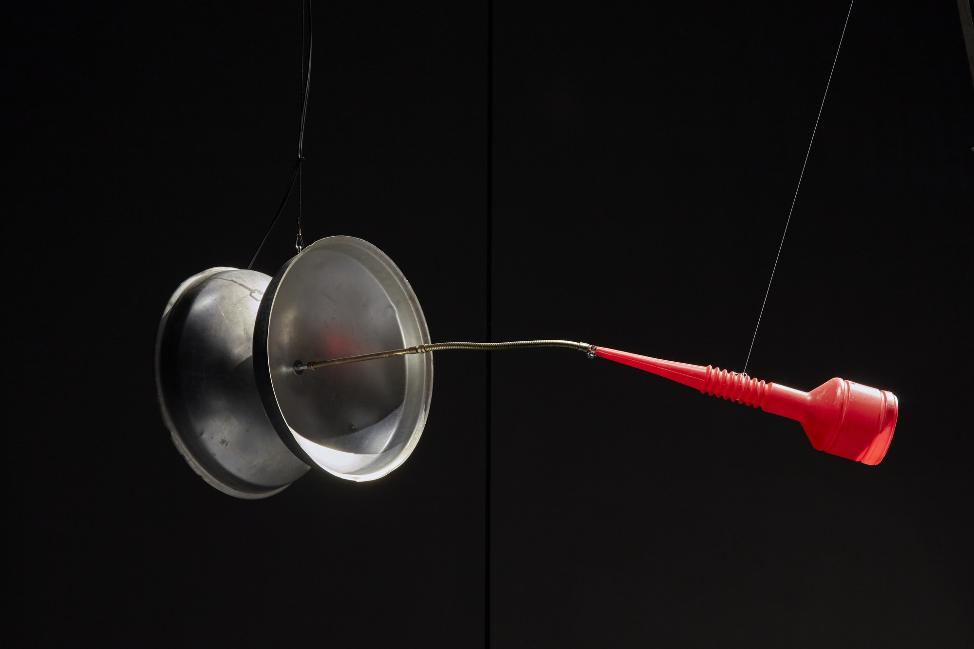David Tudor, Composers Inside Electronics, Inc.. Rainforest V (variation 1). 1973/2015