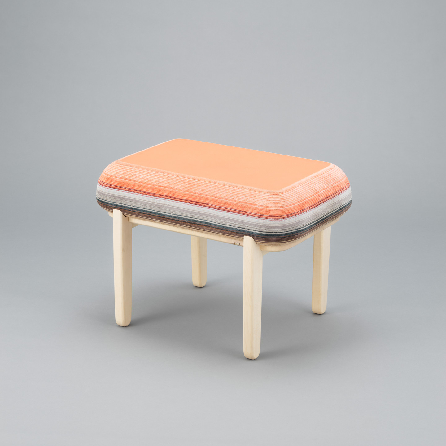 Sibille Berger, Delphine Meriaux. Pêle-Mêle stool. 2015