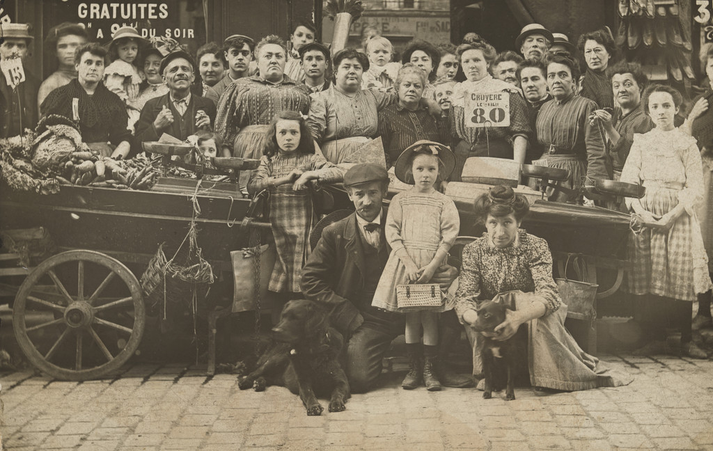 Marchand de quatre-saisons, Paris