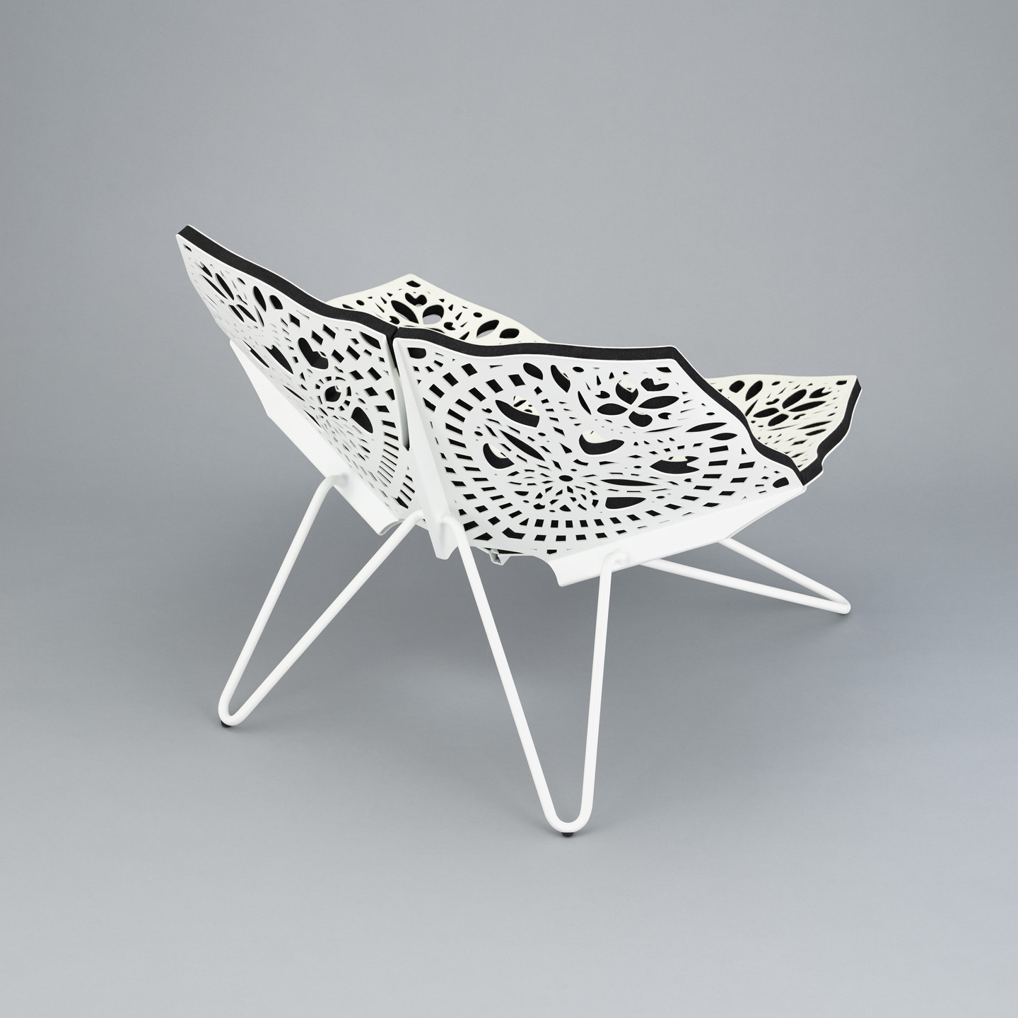 Louise Campbell. Prince Chair. 2002