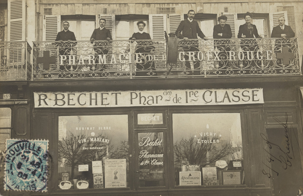 R- Bechet Pharcien de 1re classe, Pharmacie de la Croix-Rouge,  Trouville-sur-Mer